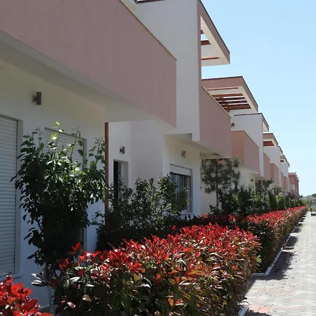 Tea Residence, Gjiri I Lalzit Delux Durrës