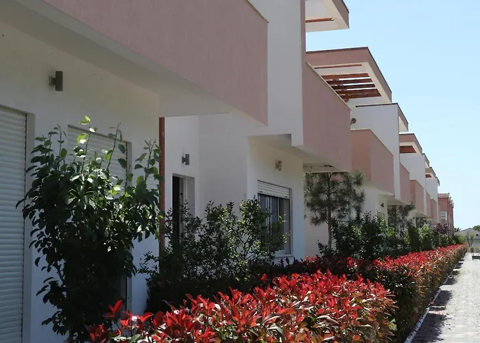 Tea Residence, Gjiri I Lalzit Delux Durrës