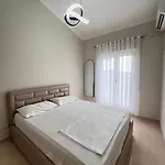 Tea Residence, Gjiri I Lalzit Delux * دراس
