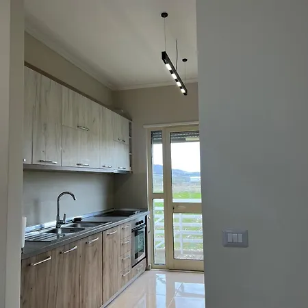 Tea Residence, Gjiri I Lalzit Delux